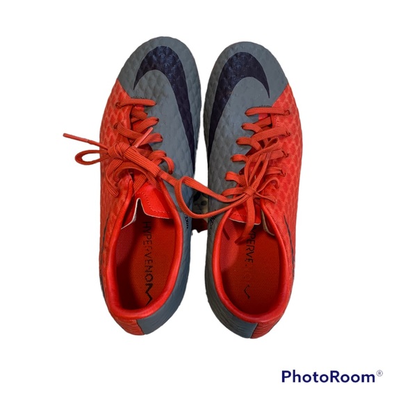 Nike Hypervenom Soccer Cleats (Women’s-8) - Picture 5 of 5
